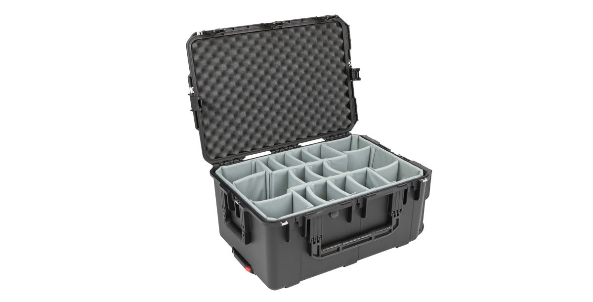 iSeries 3i-2617-12 Case w/Think Tank Designed Dividers