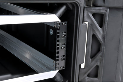 4U Shock Rack 28 deep x 14 high, w square holes large round rack mount holes