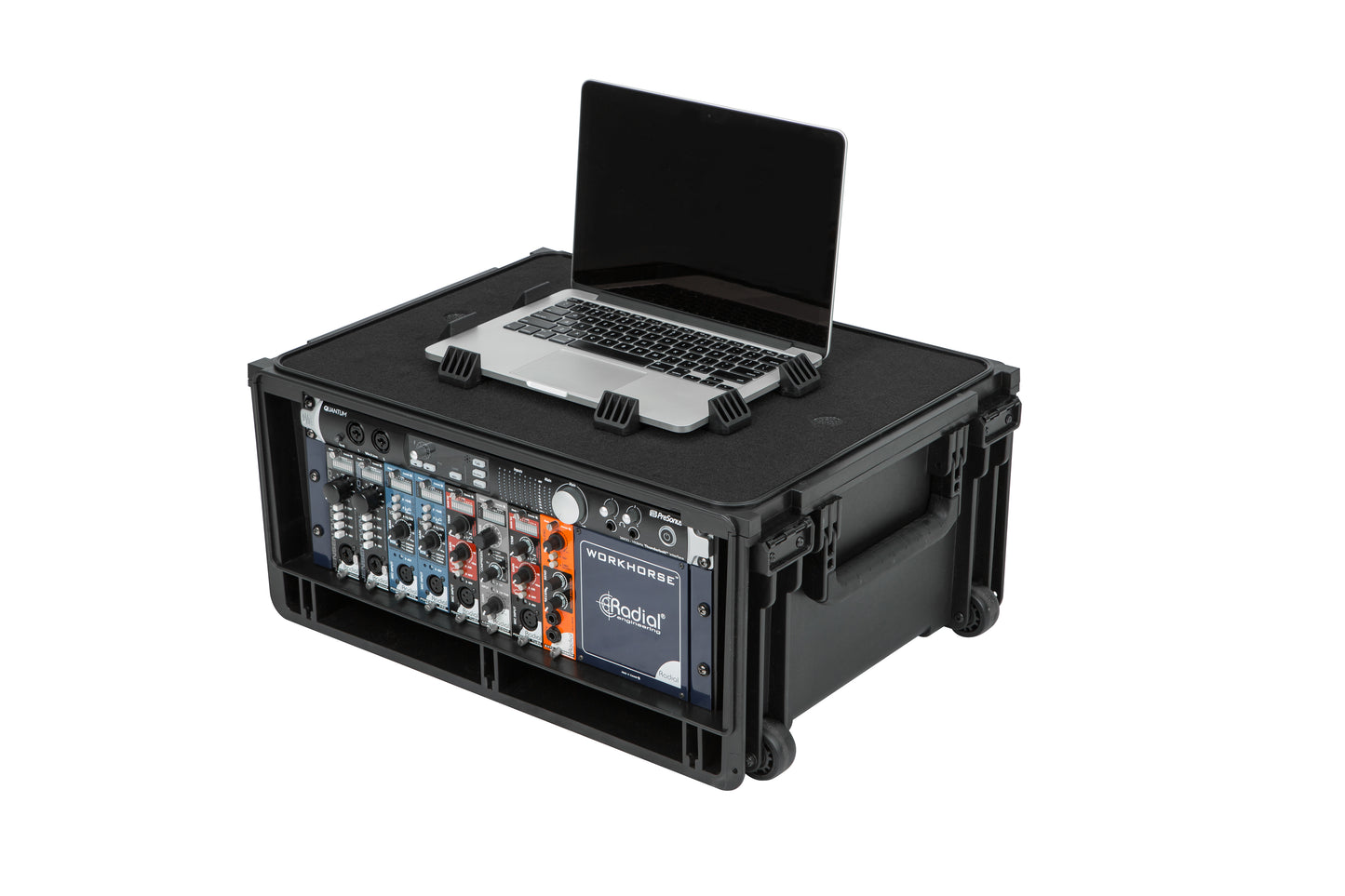 Injection Mold Laptop 4U Rack with wheels and pull handle
