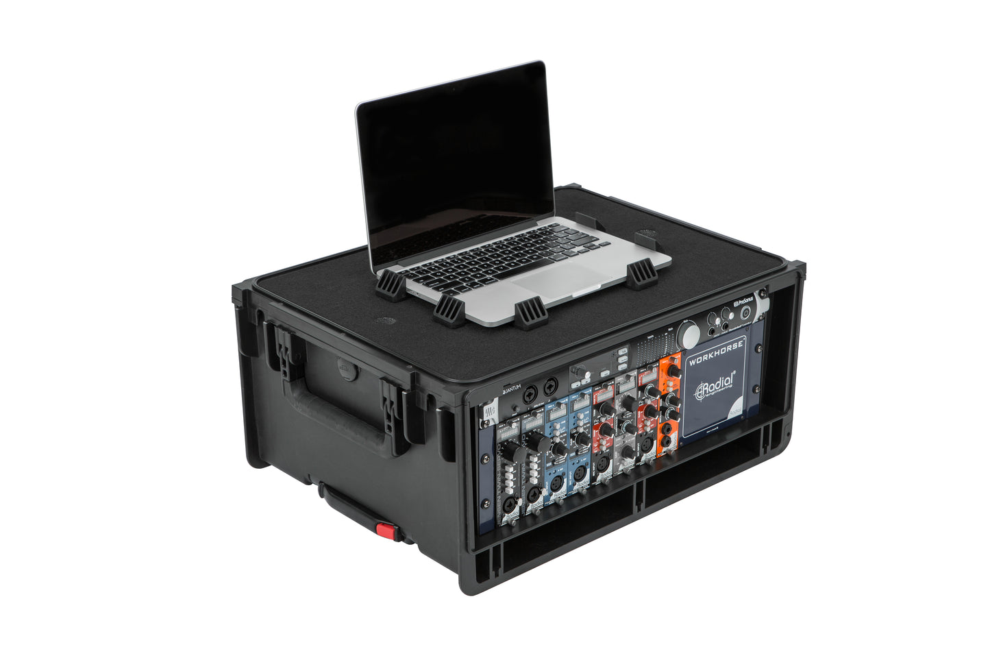 Injection Mold Laptop 4U Rack with wheels and pull handle