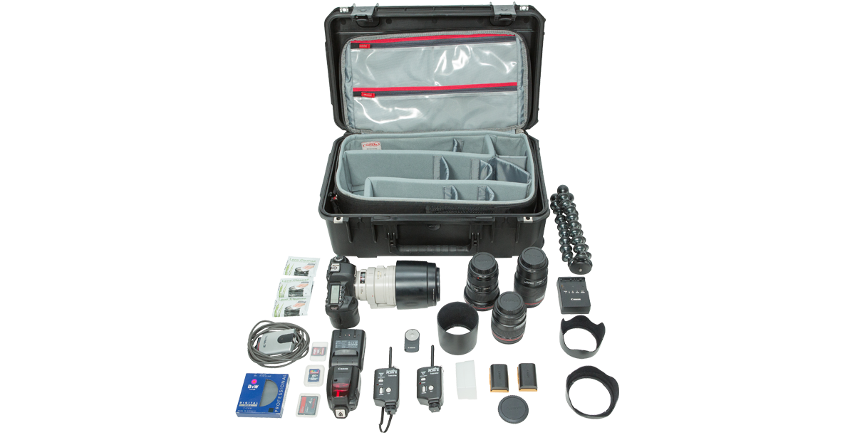 iSeries 3i-2011-7 Case w/Think Tank Designed Back Pack