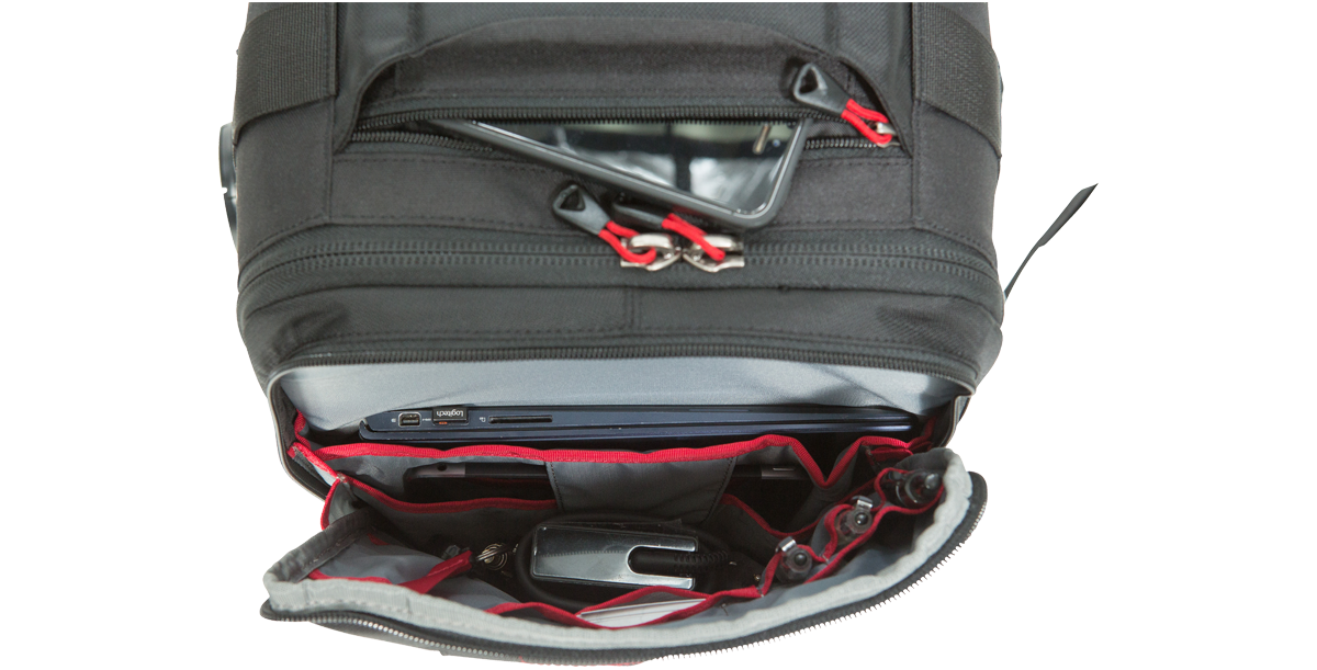 iSeries 3i-2011-7 Case w/Think Tank Designed Back Pack
