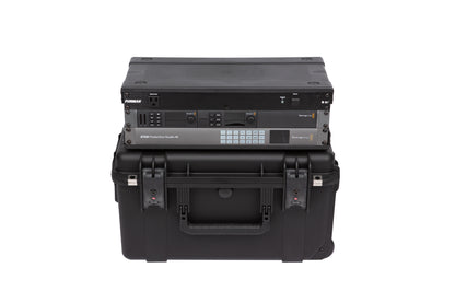 iSeries Case w Removeable 3U Injection Molded 9 Deep Rack Cage, TSA Latches, Wheels