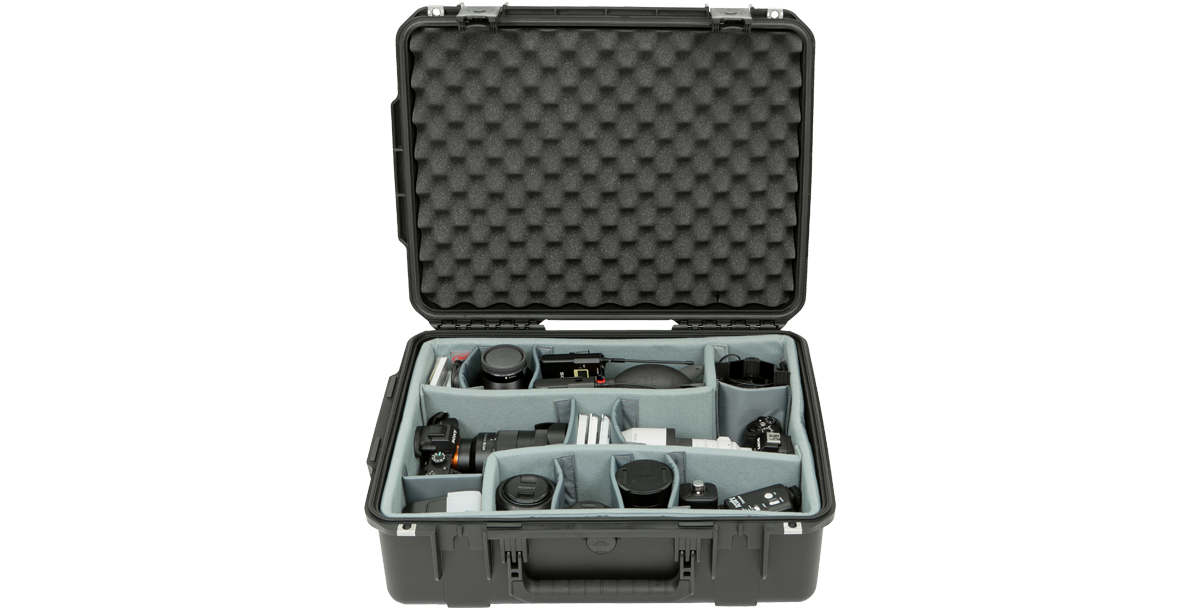 iSeries 3i-2015-7 Case w/Think Tank Designed Dividers