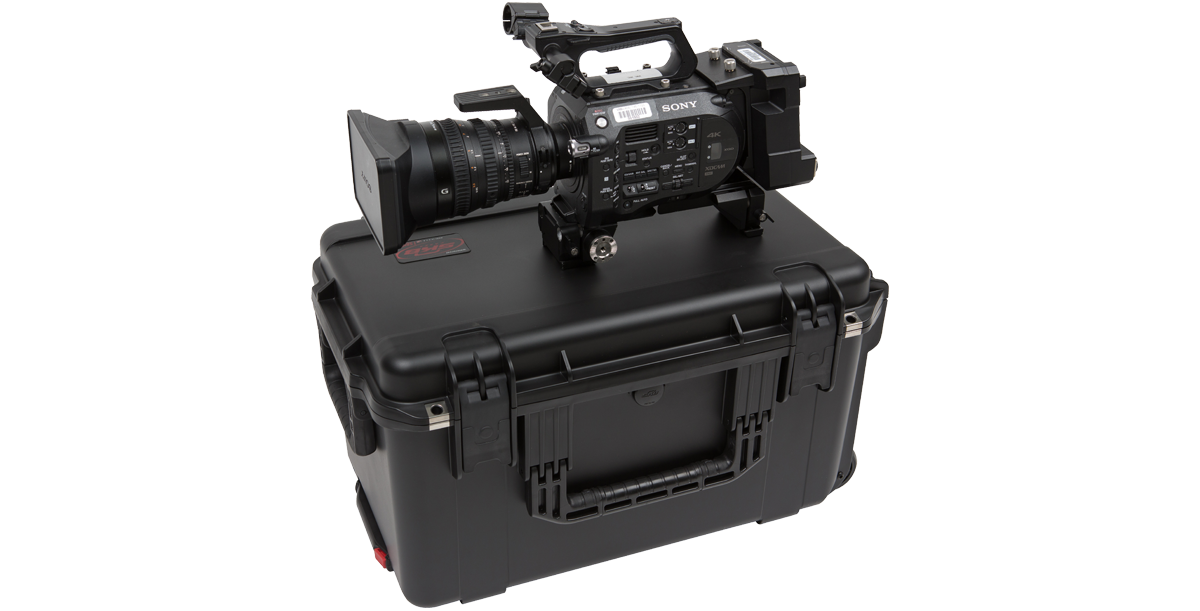 iSeries 3i-2213-12 Case w/Think Tank Designed Video Dividers