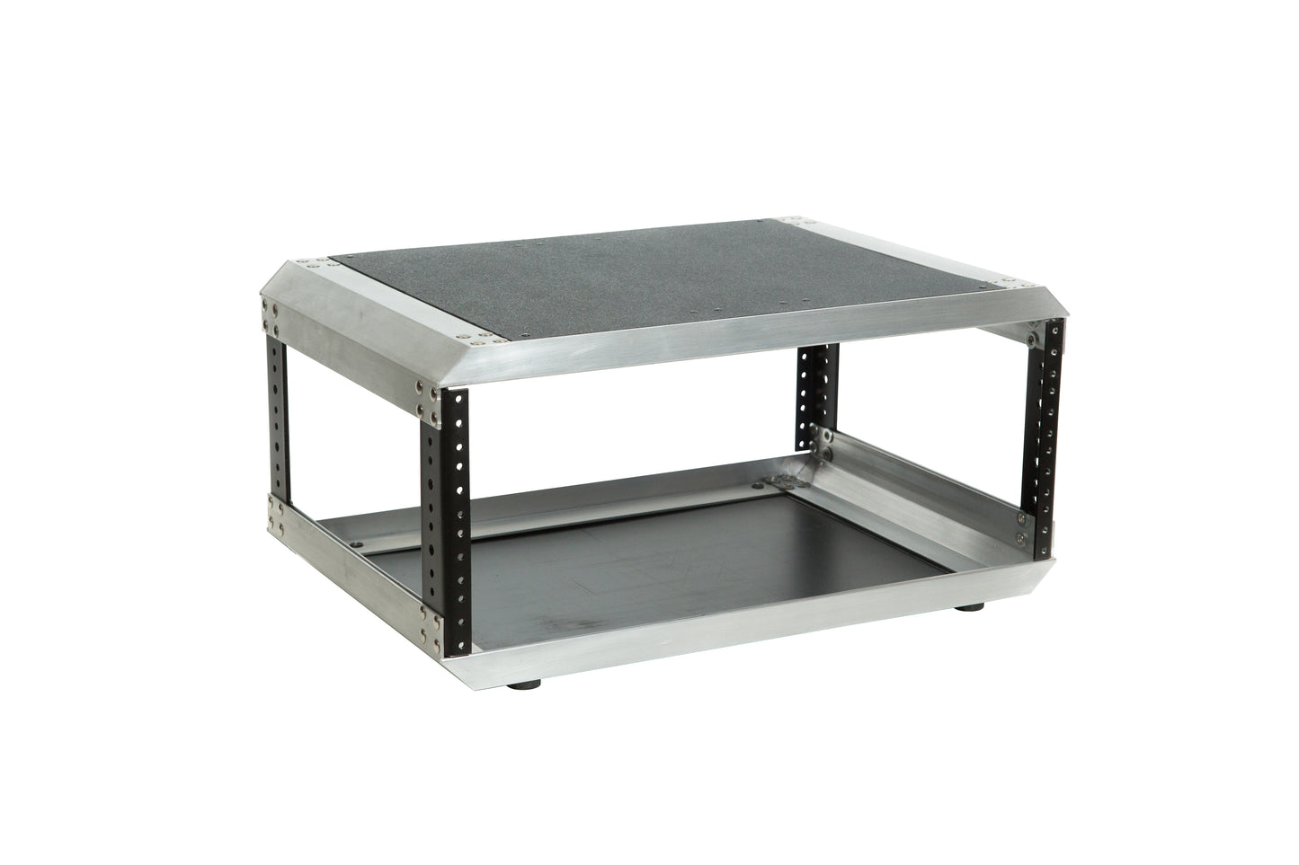 iSeries Case with Removeable 3U Injection Molded 20 Rack Cage, TSA Locking Latches, Wheels