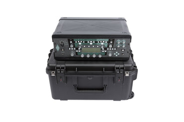 iSeries Case with Removeable 3U Injection Molded Rack Cage, TSA Latches, Wheels