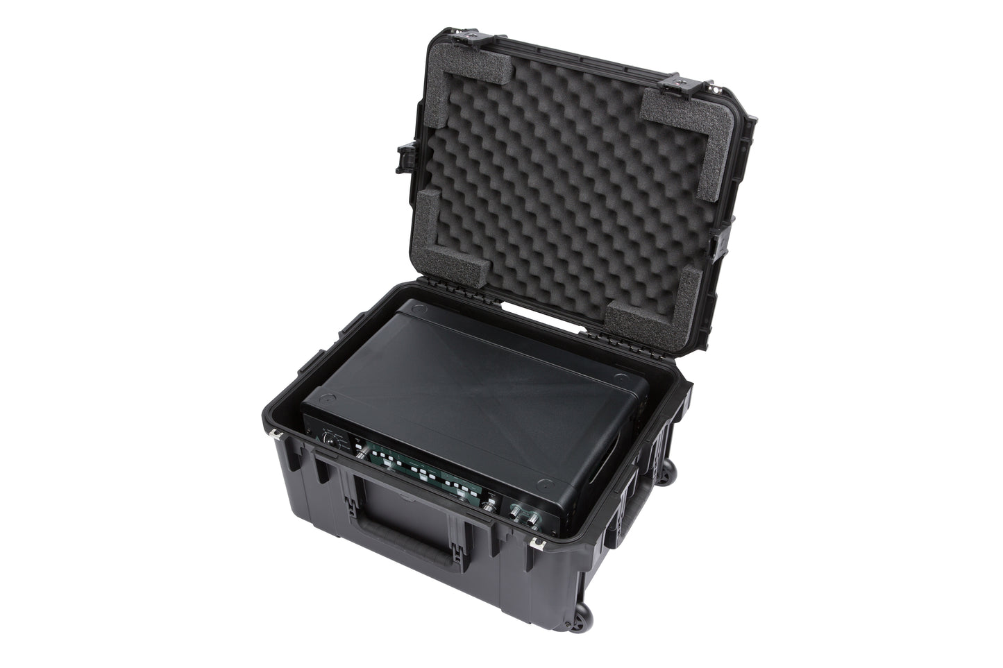 iSeries Case with Removeable 3U Injection Molded Rack Cage, TSA Latches, Wheels