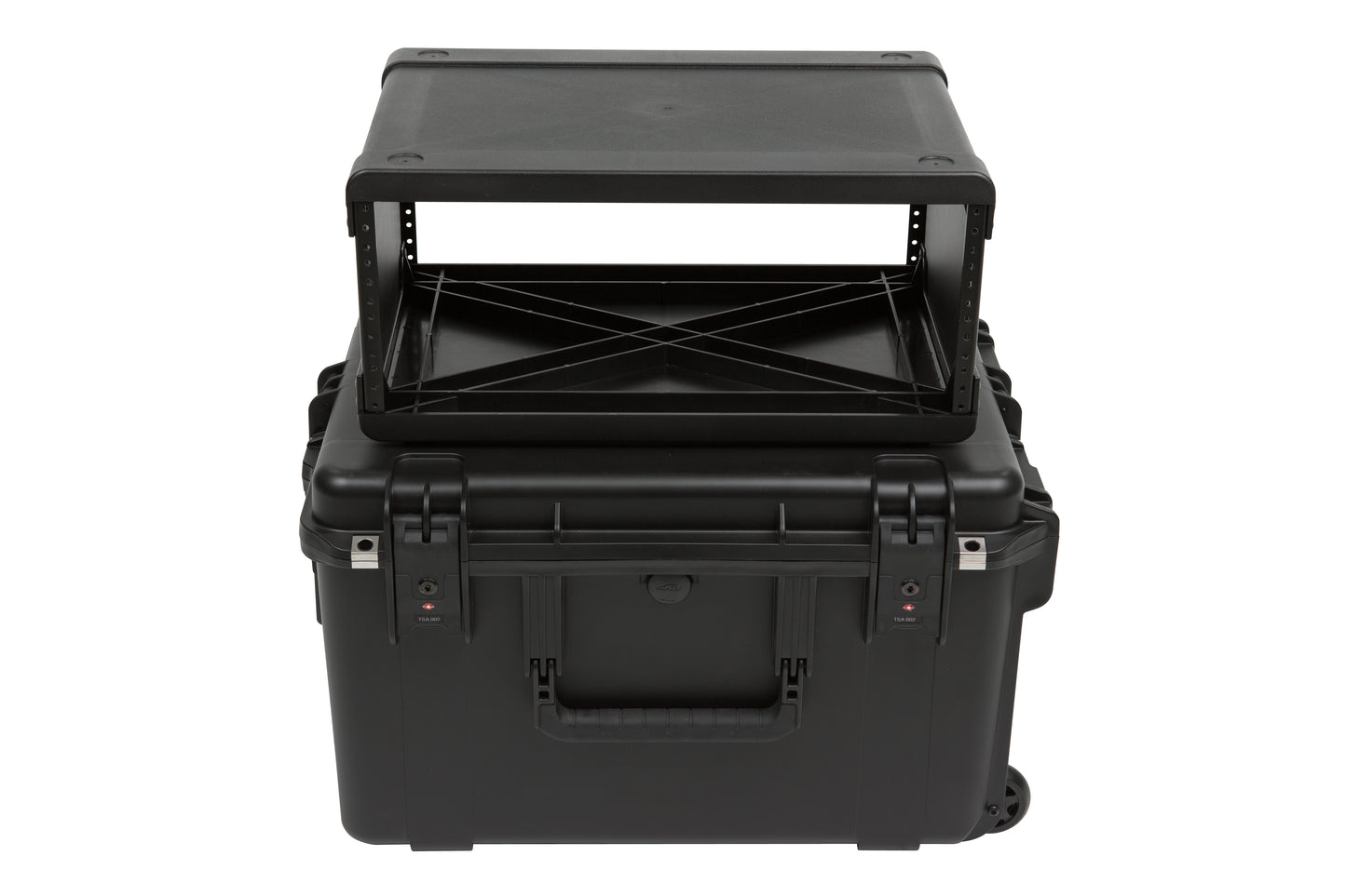 iSeries Case with Removeable 4U Injection Molded Rack Cage, TSA Latches, Wheels