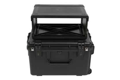 iSeries Case with Removeable 4U Injection Molded Rack Cage, TSA Latches, Wheels