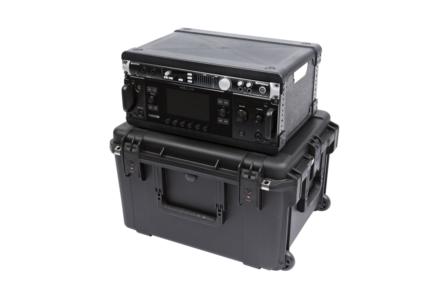 iSeries Case with Removeable 4U Injection Molded Rack Cage, TSA Latches, Wheels