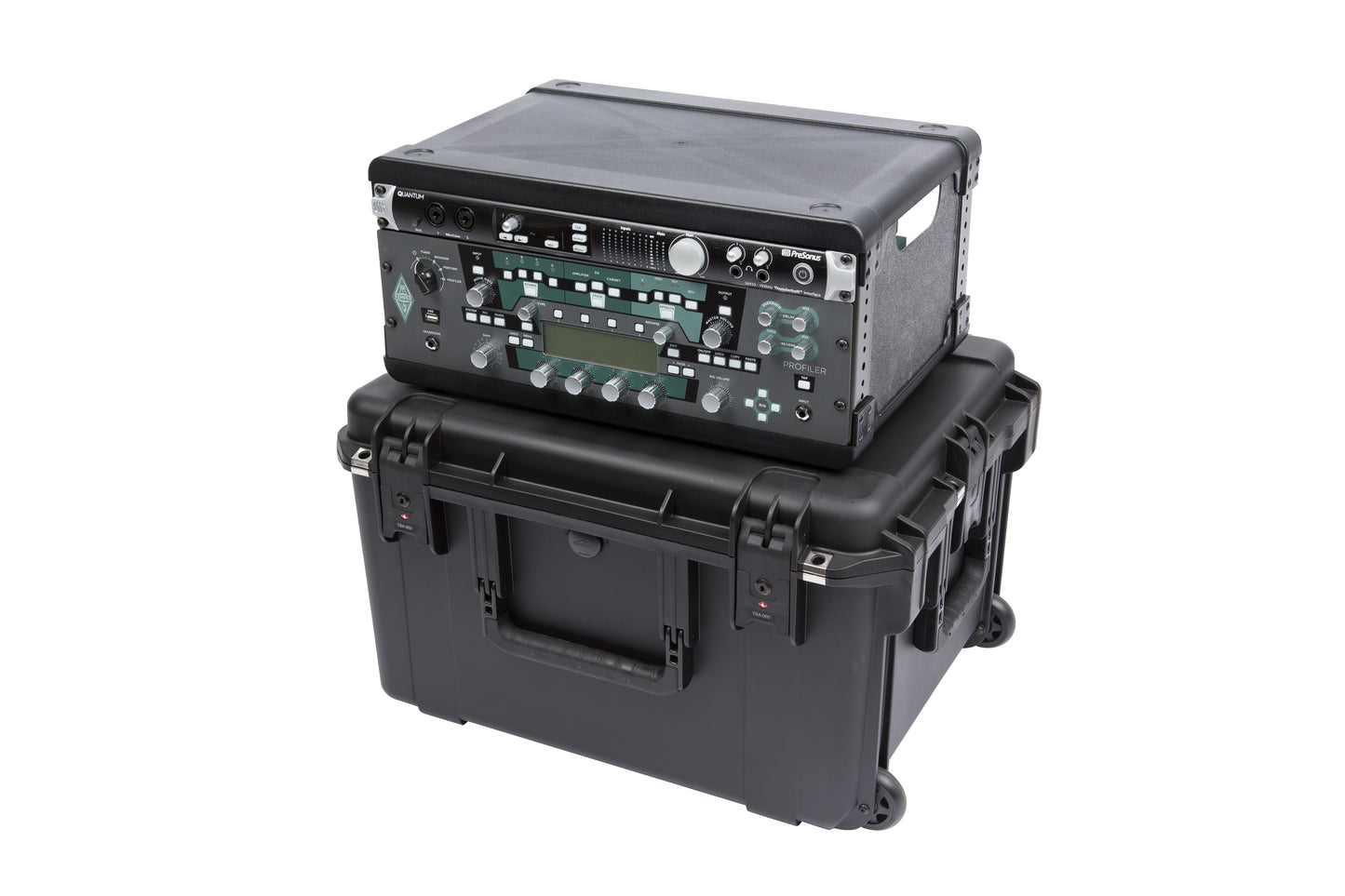 iSeries Case with Removeable 4U Injection Molded Rack Cage, TSA Latches, Wheels