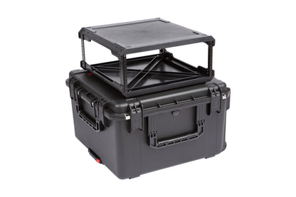 iSeries Case with Removeable 4U Injection Molded 20 Rack Cage, TSA Locking Latches, Wheels