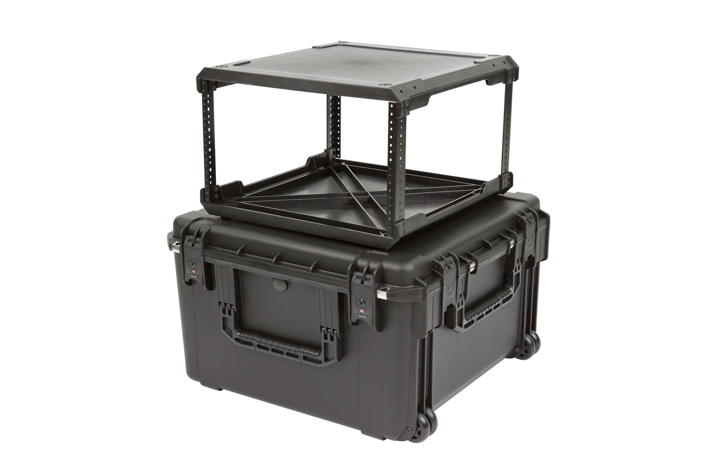 iSeries Case with Removeable 6U Injection Molded 20 Rack Cage, TSA Locking Latches, Wheels